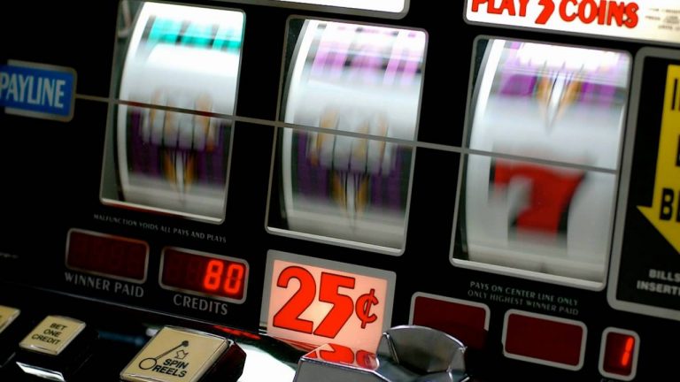 Play Slot Machine Online