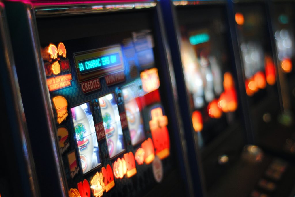 Big Bets, Bigger Thrills – Online Slot Gambling’s Edge