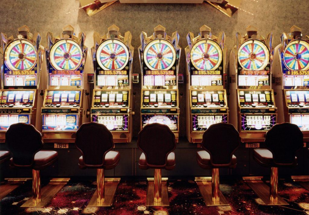 Costly Spin Your Way to Riches – The Slot Machine Magic